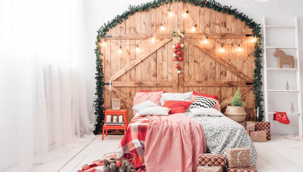 Χριστουγεννιάτικη διακόσμηση υπνοδωματίου